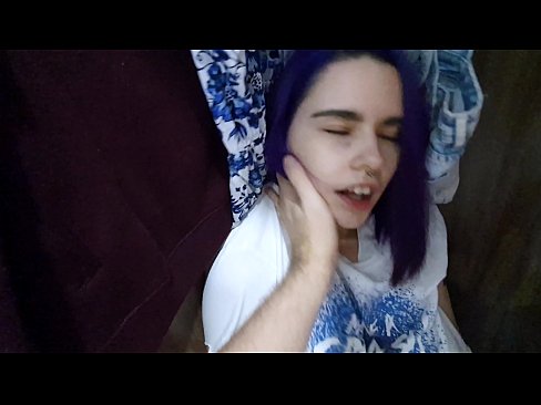 ❤️ Xwişka min di dolabê de dît û alîkariya wê kir ❤❌ Porno li ku.porncomixone.ru ❌❤
